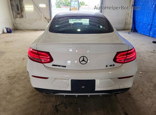 WDDWJ6EB4JF625851 2018 MERCEDES-BENZ C-CLASS White წინა სალონის ხედი