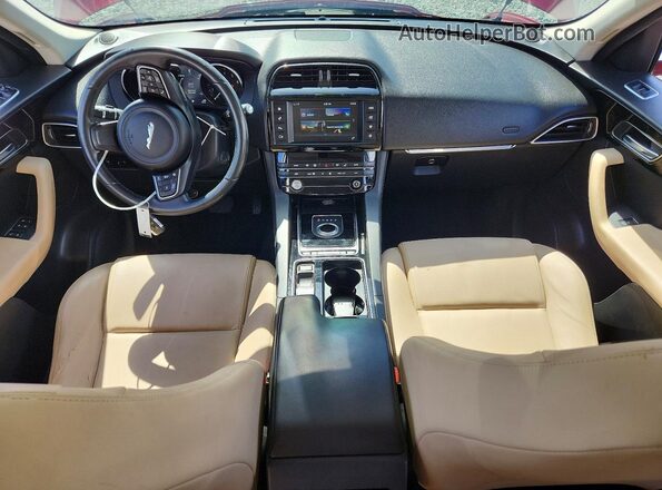 SADCJ2EV9JA257300 2018 JAGUAR F-PACE Red Вид щитка приладів