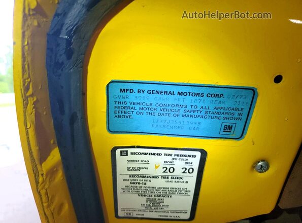1Z37J3S413935 1973 CHEVROLET CORVETTE Yellow Vista del compartimento del motor