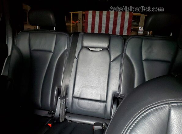 WA1LAAF72HD048604 2017 AUDI Q7 Silver Vista interior trasera