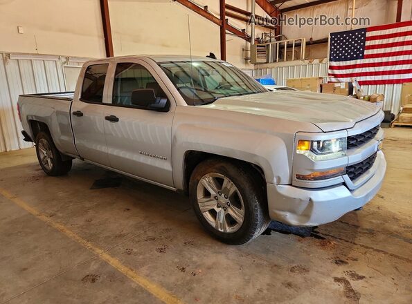 2GCRCMEC7K1231946 2019 CHEVROLET SILVERADO Silver Вид спереду