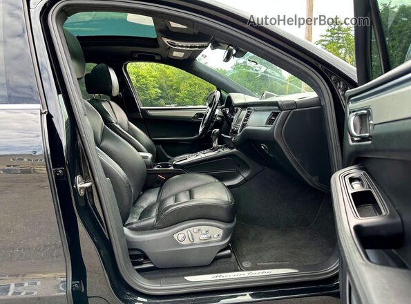 WP1AF2A53GLB92899 2016 PORSCHE MACAN Black Vista trasera