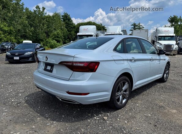 3VWC57BU1KM058543 2019 VOLKSWAGEN JETTA White Widok z przodu