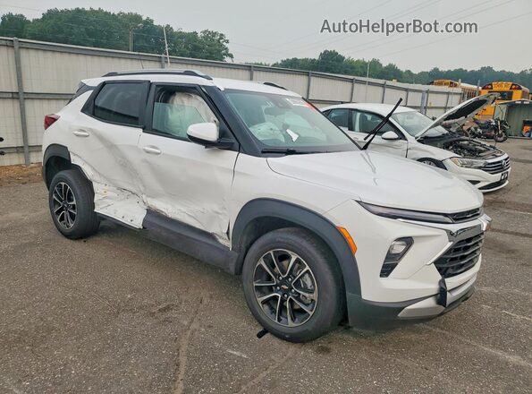 KL79MRSL6TB137313 2026 CHEVROLET TRAILBLAZER White Front view