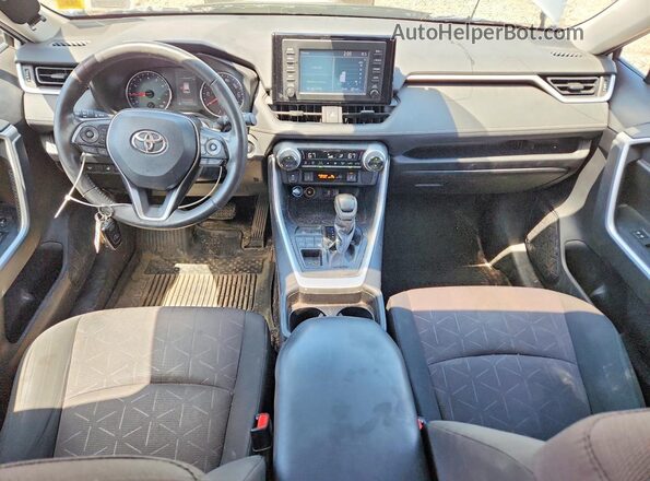 2T3P1RFV0KW058658 2019 TOYOTA RAV4 Silver Dashboard view