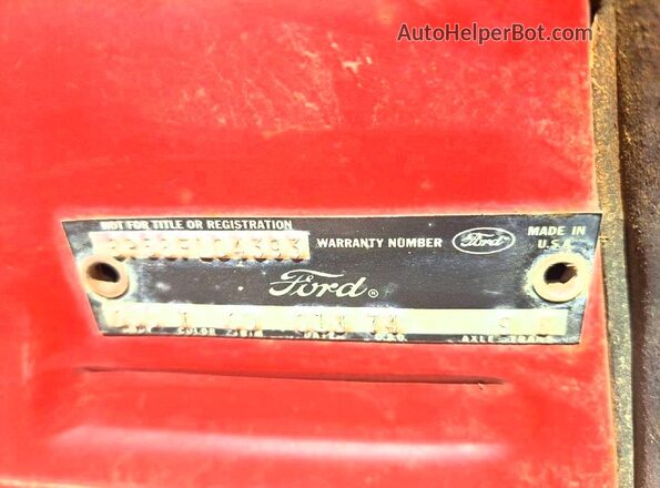 8P58F104393 1968 FORD GALAXIE Коричневый Вид подкапотного пространства