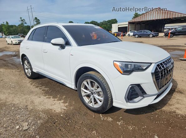 WA1DECF37M1016034 2021 AUDI Q3 White Front view