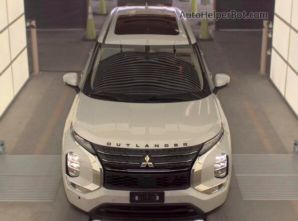 JA4J3VA81RZ021066 2024 MITSUBISHI OUTLANDER White Widok komory silnika