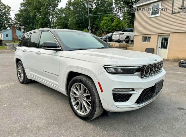 1C4RJYE6XN8748070 2022 JEEP GRAND White Դիմացի տեսք
