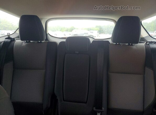 1FMCU0GD9KUB06755 2019 FORD ESCAPE Silver Вид задньої частини салону