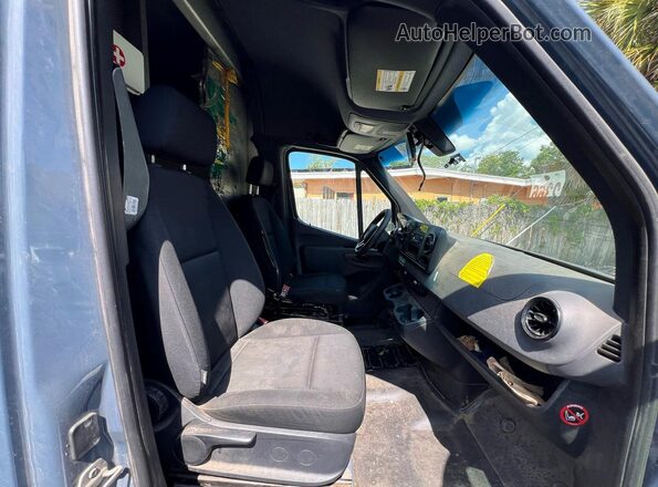 WD4PF1CD2KP132372 2019 MERCEDES-BENZ SPRINTER Blue Rear view
