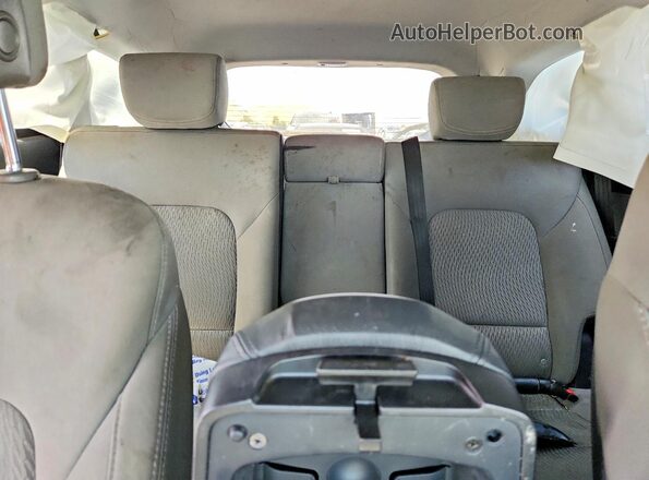 KM8SM4HFXKU307244 2019 HYUNDAI SANTA Silver Vista interior trasera
