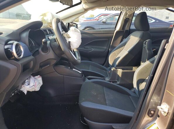 3N1CN8EV3SL835939 2025 NISSAN VERSA Gray Առջևի վահանակի տեսք