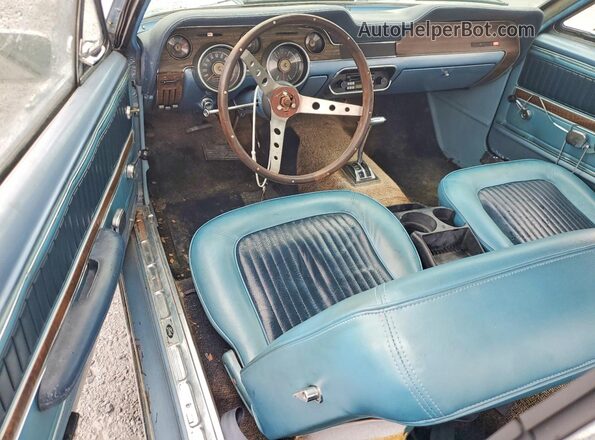8T01T167983 1968 FORD MUSTANG Бирюзовый Вид щитка приборов