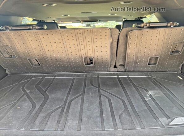 1GNSKBKD0PR149617 2023 CHEVROLET SUBURBAN Black 360 interior view