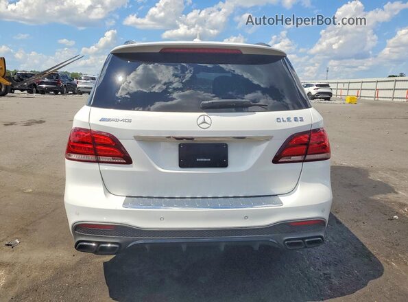 4JGDA7EB4GA684326 2016 MERCEDES-BENZ GLE-CLASS Белый Вид салона спереди