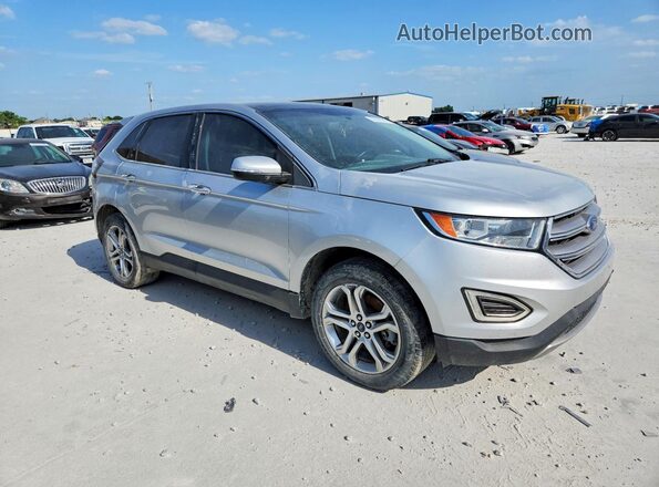 2FMPK4K93JBB67525 2018 FORD EDGE Silver Widok z przodu