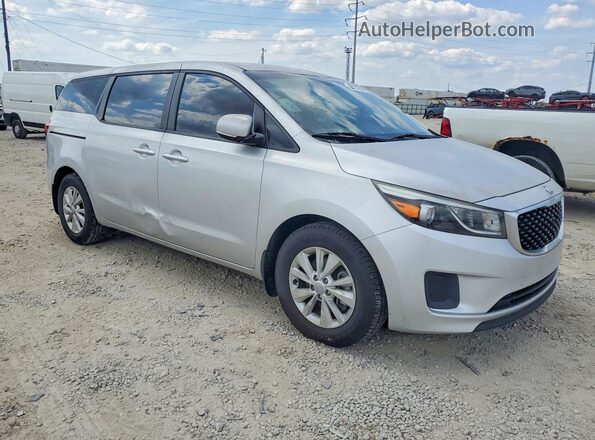 KNDMA5C18H6261174 2017 KIA SEDONA Silver წინა ხედი