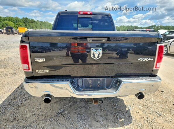 1C6RR7NMXHS882853 2017 RAM 1500 Black Front interior view