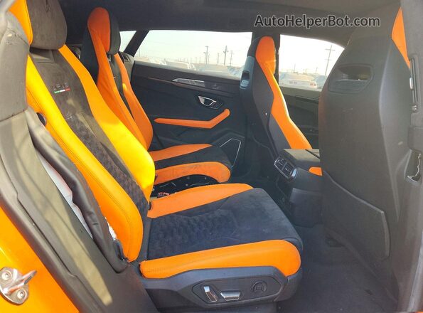 ZPBUA1ZL2NLA21237 2022 LAMBORGHINI URUS Оранжевый Вид подкапотного пространства