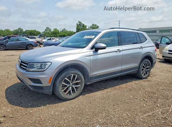 3VV2B7AX8LM015596 2020 VOLKSWAGEN TIGUAN Серебряный Задняя левая четверть