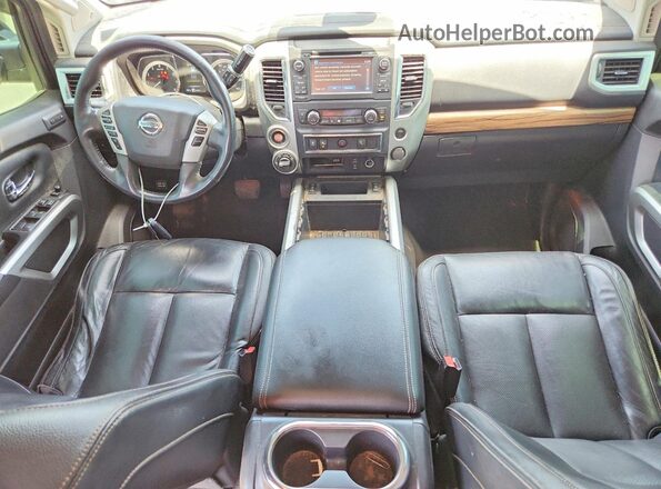 1N6AA1E55HN559258 2017 NISSAN TITAN Black Вид щитка приладів
