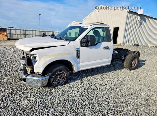1FDBF2A61MED90214 2021 FORD F250 White Trasero izquierdo