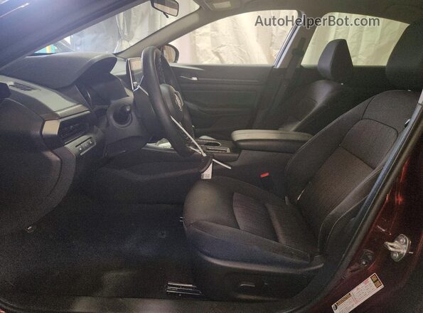 1N4BL4DVXRN431027 2024 NISSAN ALTIMA Purple Front interior view