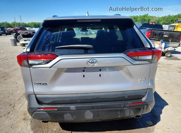 2T3A1RFV1PC357249 2023 TOYOTA RAV4 Silver Front interior view