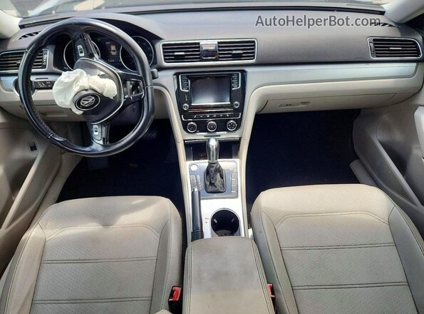 1VWLA7A38KC014254 2019 VOLKSWAGEN PASSAT Blue Вид щитка приладів