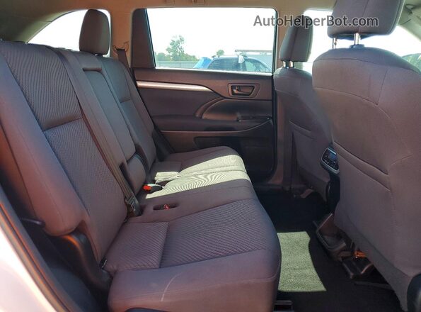 5TDZZRFH8KS356906 2019 TOYOTA HIGHLANDER White Շարժիչի բաժամունքի տեսք