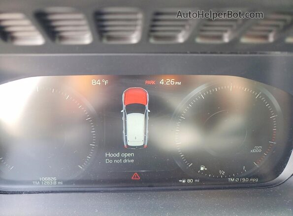 YV4A22PK3J1194226 2018 VOLVO XC90 Gray Widok tylnych siedzeń