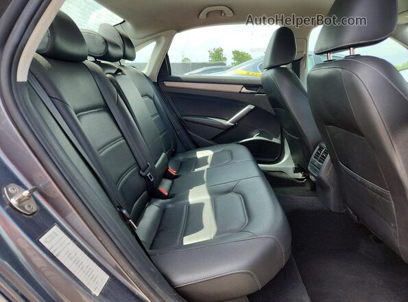 1VWSA7A37LC015294 2020 VOLKSWAGEN PASSAT Gray უკანა სალონის ხედი