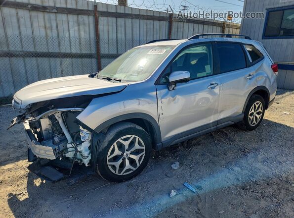 JF2SKAJC3LH412051 2020 SUBARU FORESTER Silver Trasero izquierdo