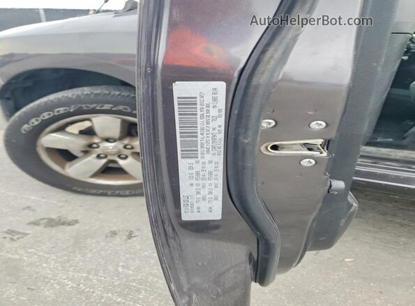 1C6RR7LM2HS878475 2017 RAM 1500 Gray VIN կոդի պիտակի տեսք