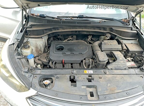 5NMZT3LB8JH073289 2018 HYUNDAI SANTA FE Белый Вид панели приборов