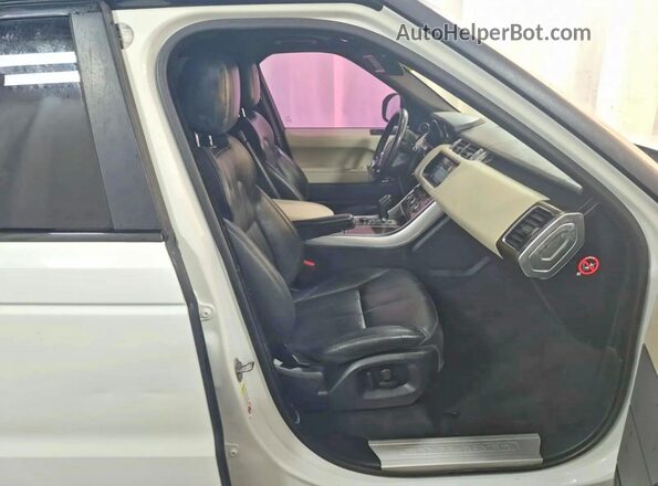 SALWR2FK0HA162357 2017 LAND ROVER RANGE ROVER White Widok z przodu