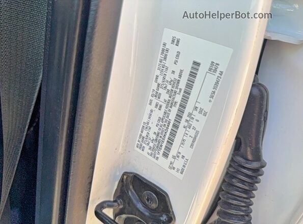 1FTEW1E53KKD04901 2019 FORD F150 White Vista interior trasera