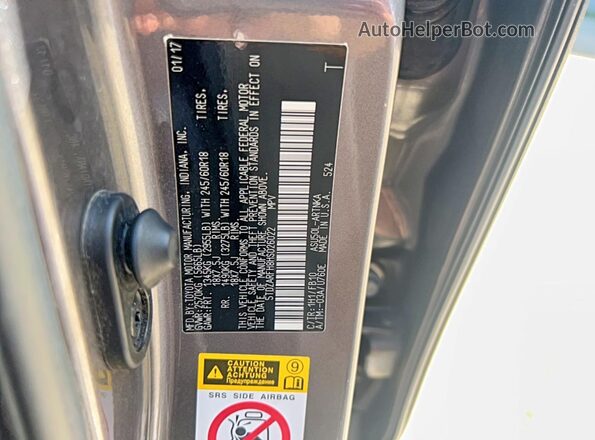 5TDZARFH8HS026022 2017 TOYOTA HIGHLANDER Gray Rear interior view