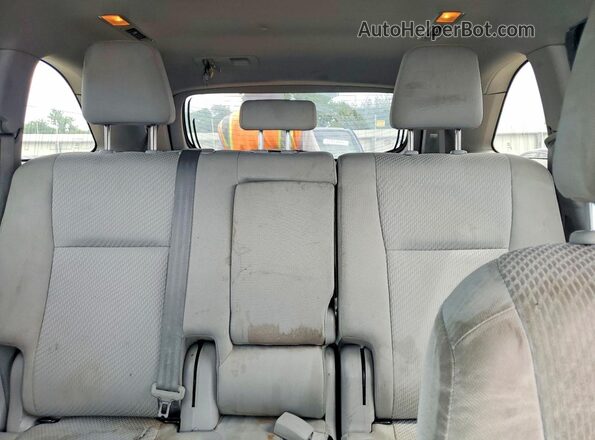 5TDZZRFH1KS329496 2019 TOYOTA HIGHLANDER Blue Սալոնի հետևի տեսք