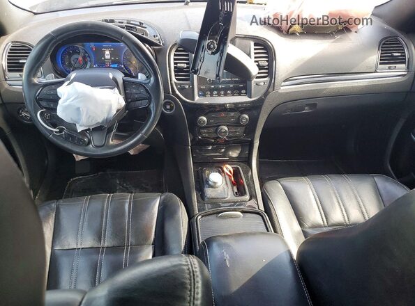 2C3CCABG5KH654015 2019 CHRYSLER 300 Burgundy Вид щитка приладів
