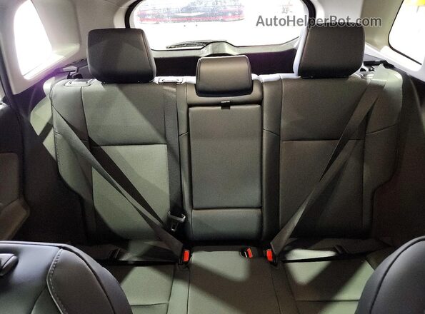 2T36CRAV9TC018823 2026 TOYOTA RAV4 Black Vista interior trasera