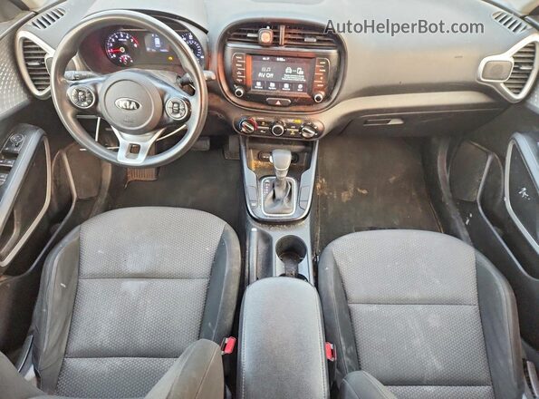 KNDJ23AU3L7061937 2020 KIA SOUL Black Instrument cluster view