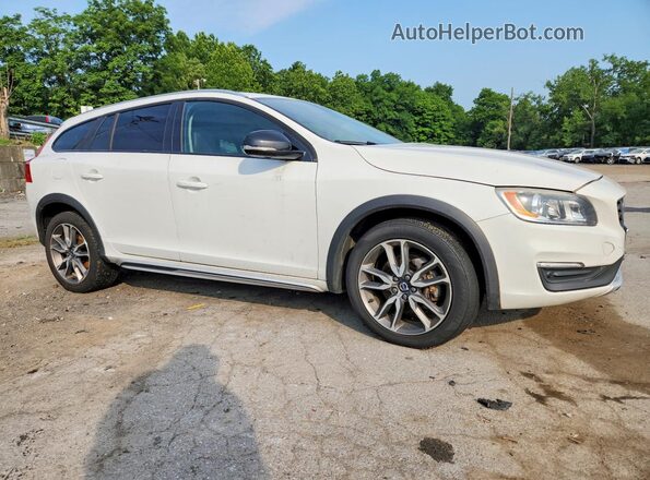 YV4612HK5G1008606 2016 VOLVO V60 White წინა ხედი