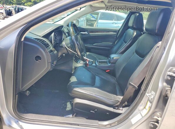 2C3CCAKG3GH208498 2016 CHRYSLER 300 Silver Dashboard view