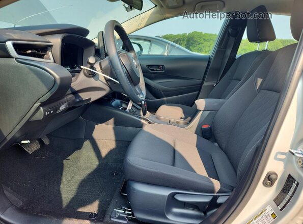 5YFB4MDE7TP406703 2026 TOYOTA COROLLA Silver Widok deski rozdzielczej