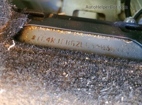 1C4RJFBG2LC340304 2020 JEEP CHEROKEE Серебряный Вид наклейки с VIN-кодом