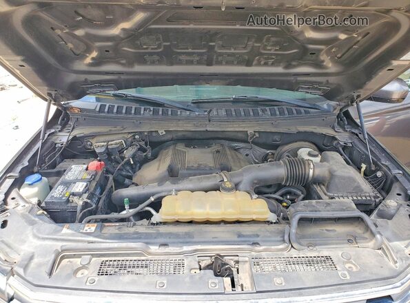 1FMJU1HT4KEA21156 2019 FORD EXPEDITION Gray Vista del compartimento del motor