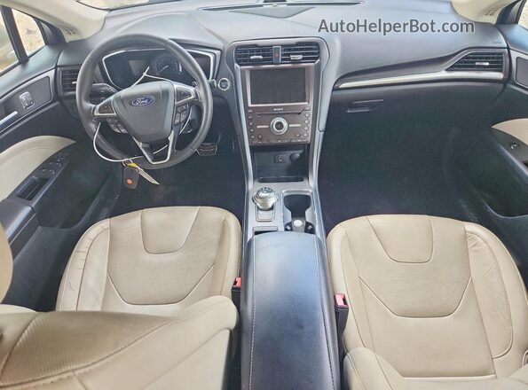 3FA6P0D94JR262982 2018 FORD FUSION Tan Widok zestawu wskaźników