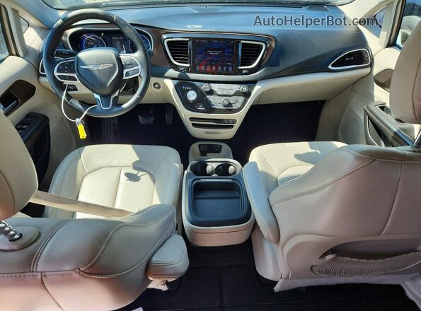 2C4RC1BG9HR537594 2017 CHRYSLER PACIFICA Серый Вид щитка приборов